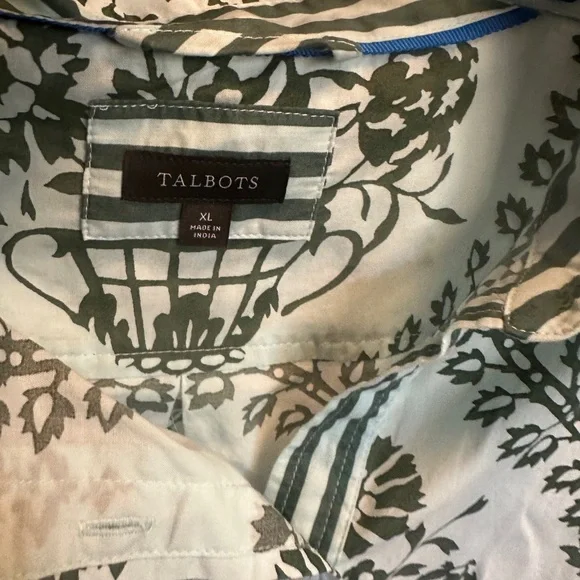 Gorgeous Talbots button down - Picture 2 of 2